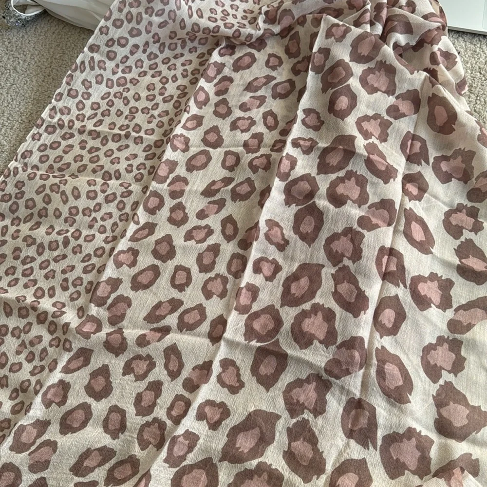 Pink Animal Print Scarf - Picture 4 of 4